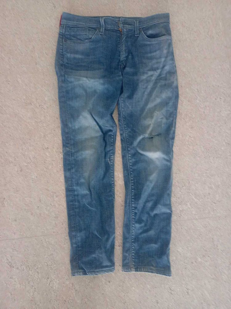 Levis Blue damage denim Jeans
