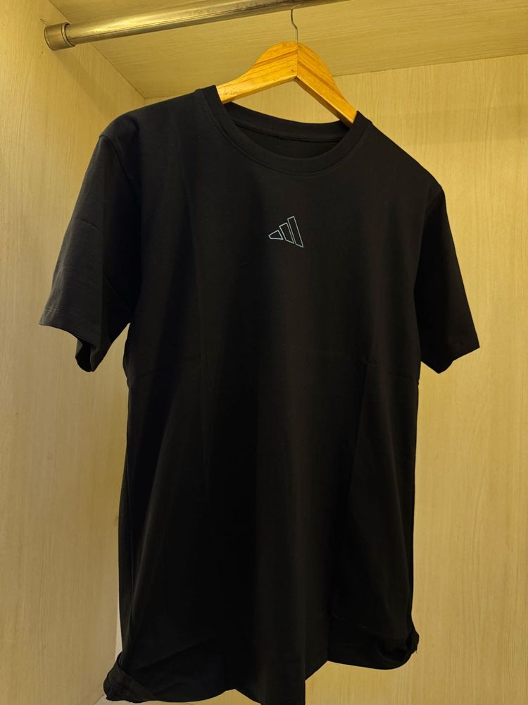 Adidas Black T-Shirt