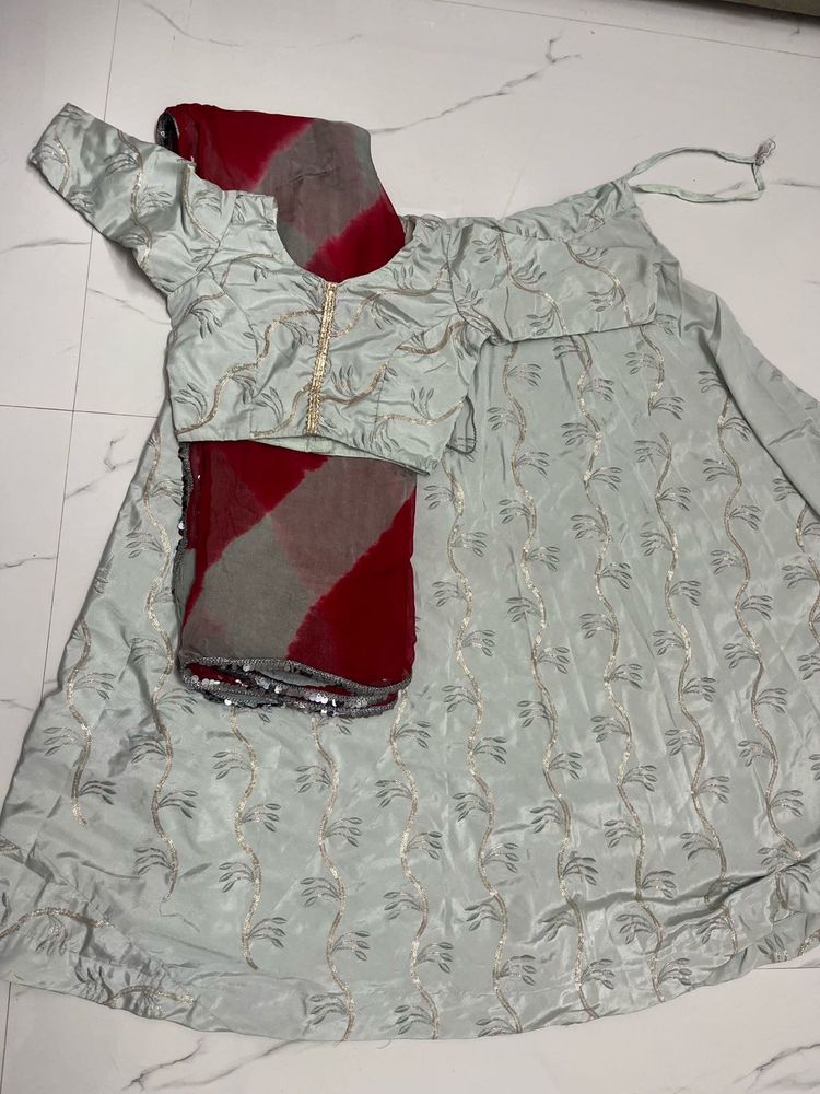 Grey Lahenga With Jodhpuri Faag (odhani)