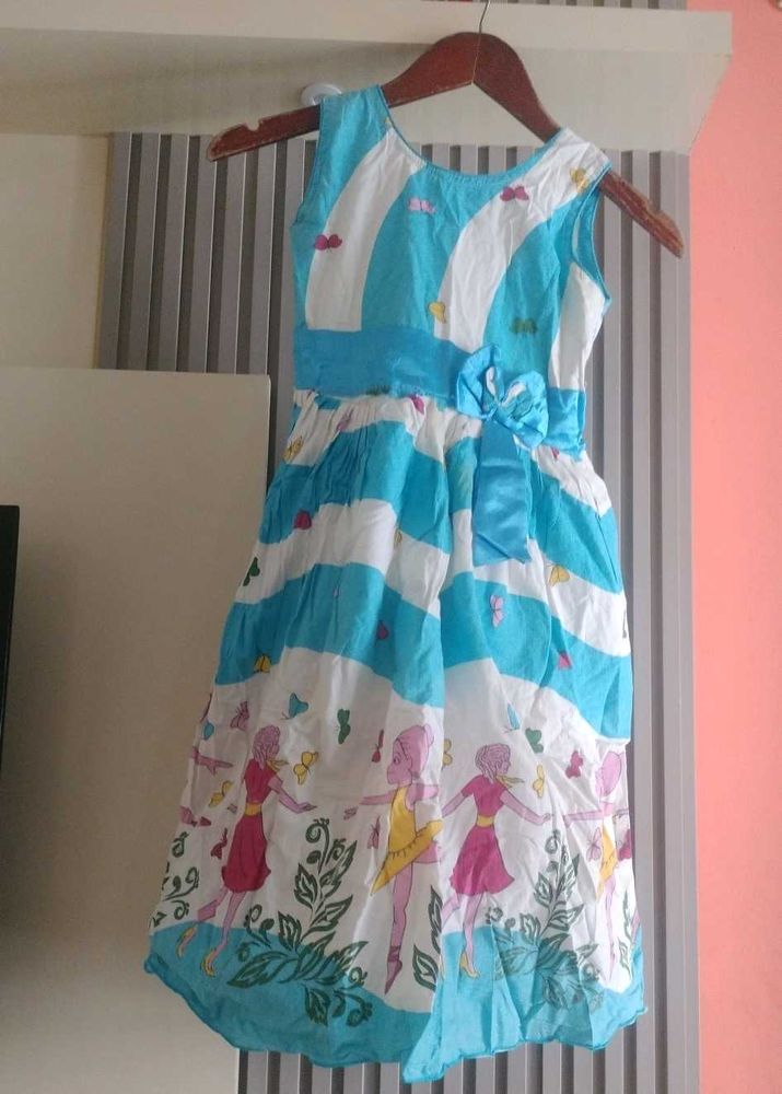 Cute Blue &amp; White Girls Dress