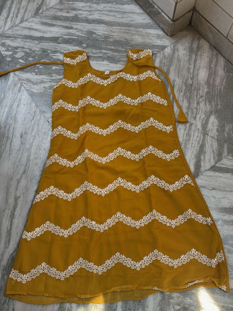 Stylish Mustard Kurta with White Embroidery