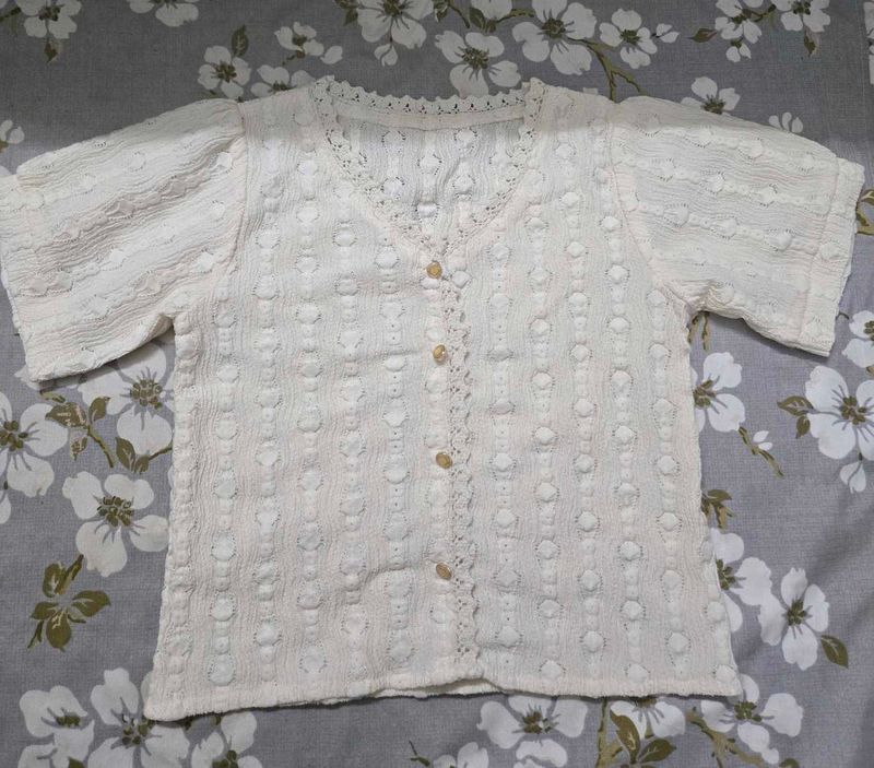 Chic White Puff Sleeve crop top