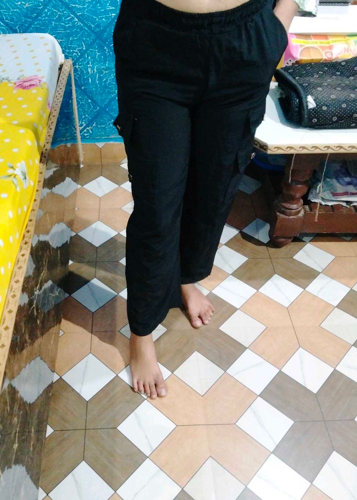 Black pant