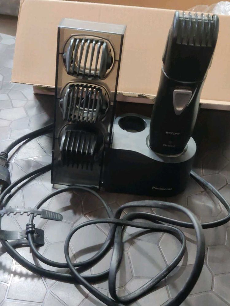 Panasonic Trimmer with Stand &amp; Attachments