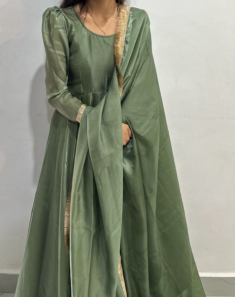 Anarkali full length suit with 3meter long chunni