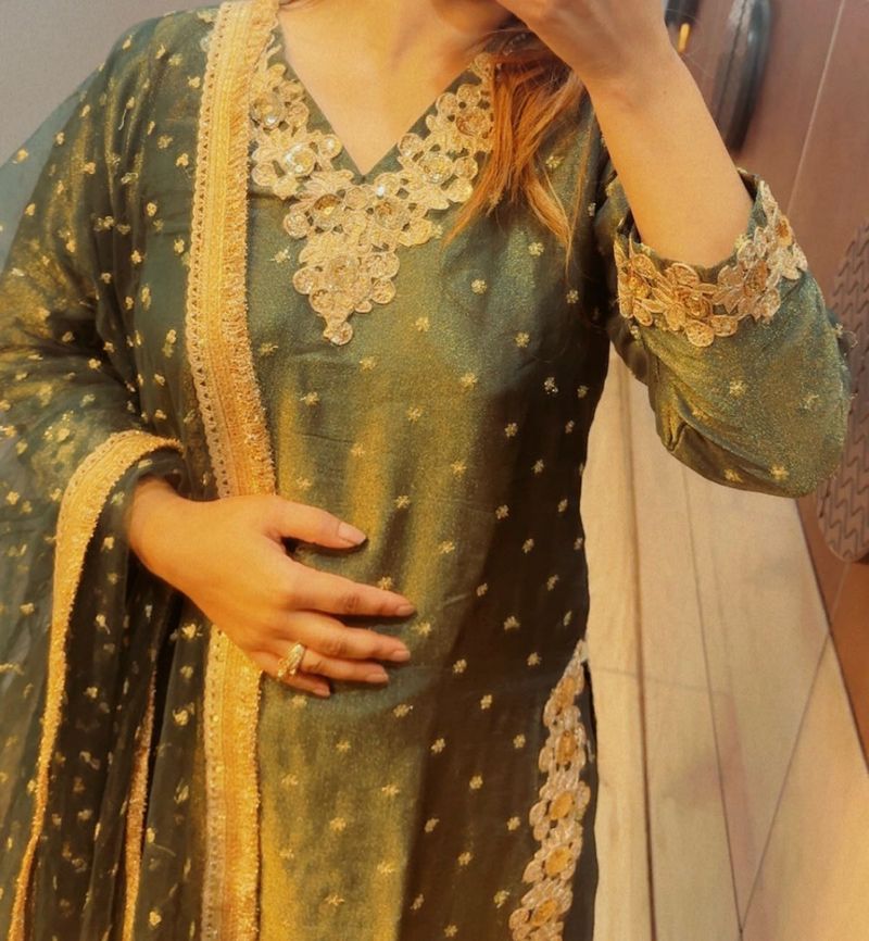 Elegant Green Kurta Set Mehndi special