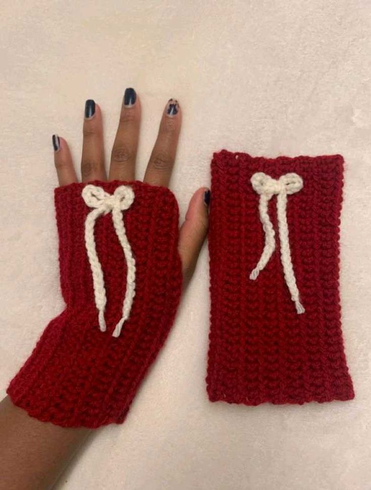 Red Fingerless Gloves