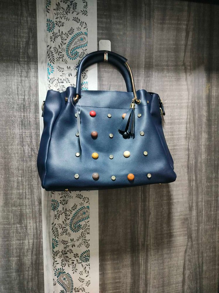 Smart Navy Blue bag with pouch.