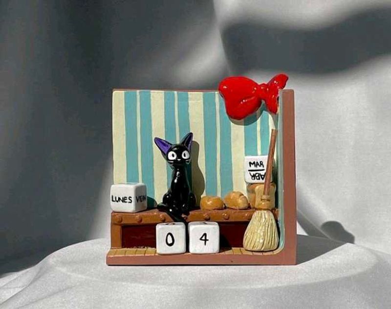 Cute Cat Desk Calendar