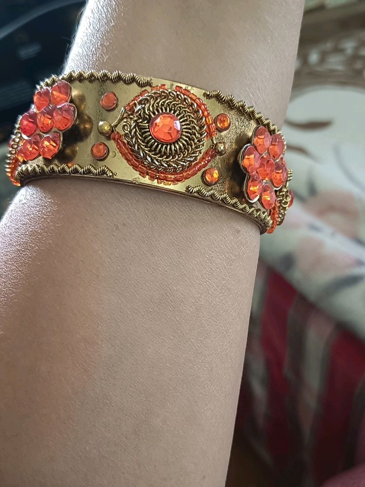 Metal Bangle