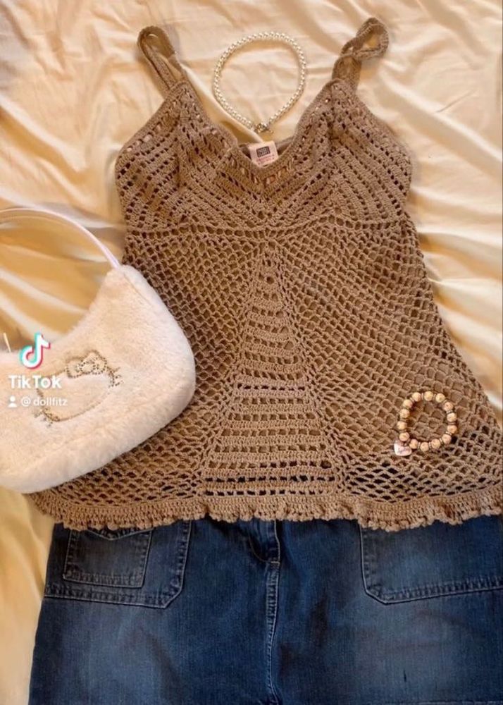 Chic Crochet  Top