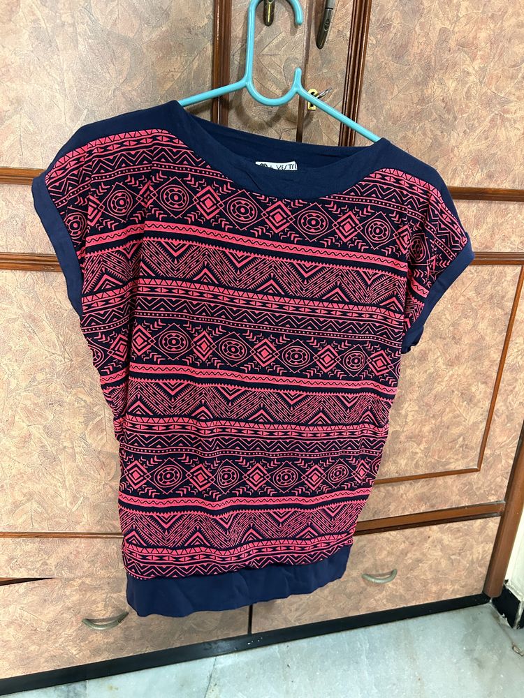 Top T Shirt