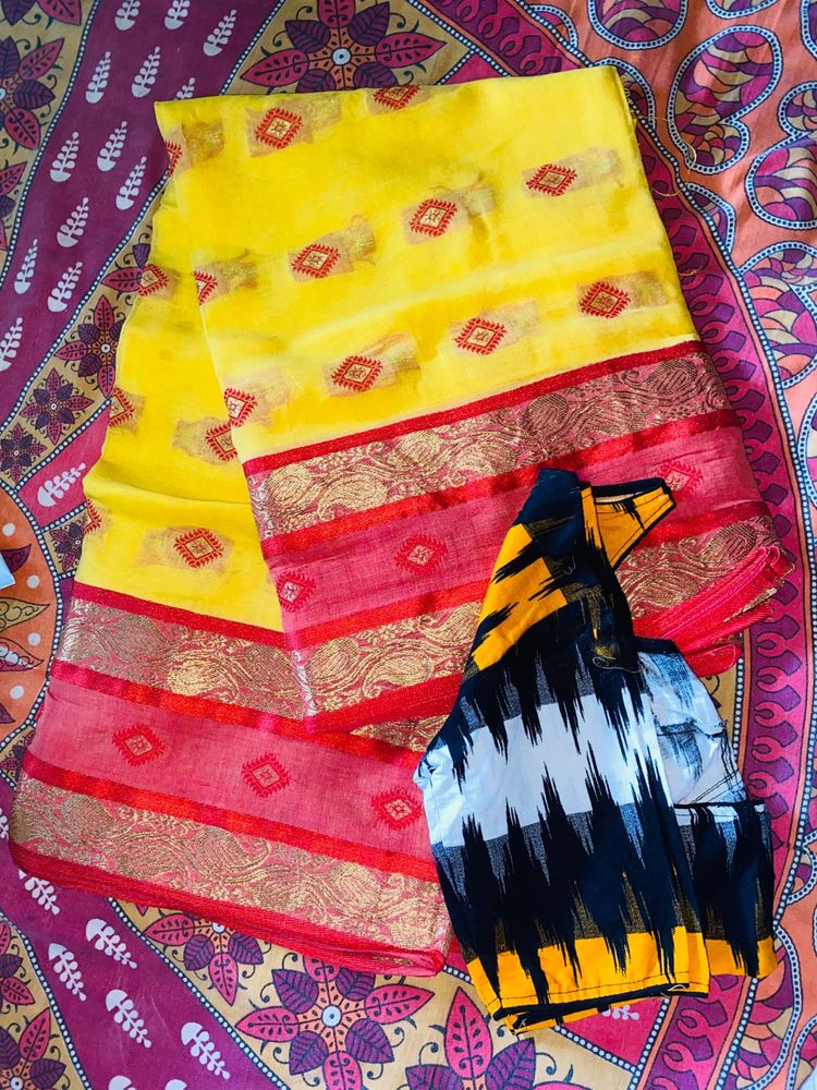 Yellow Red Saree With Blause 🎉❤️