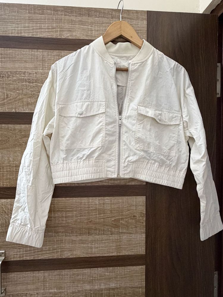 Bomber jacket
