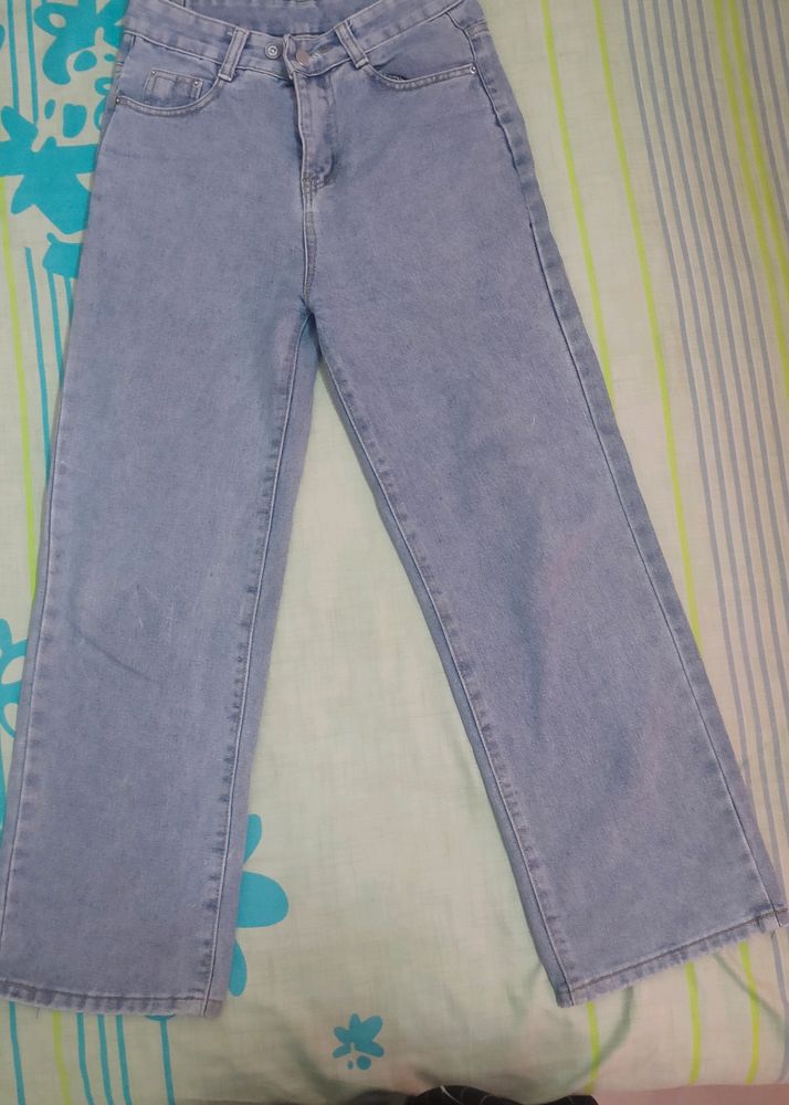 Straight Leg High Waist Jeans