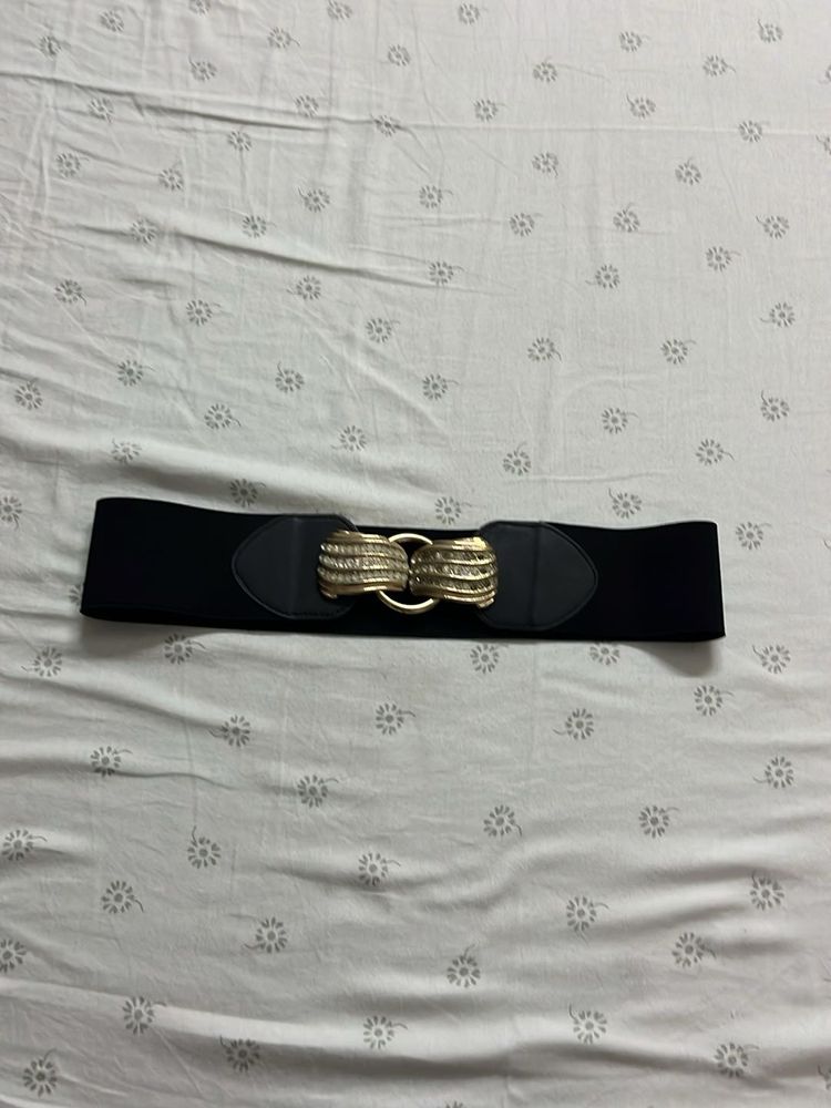 Elegant Black Elastic Belt with Gold Buckle