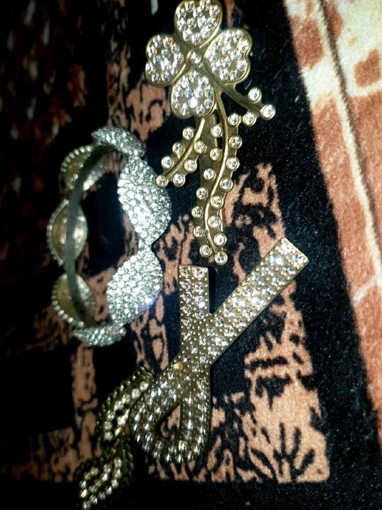Sparkling Charm Brooch &amp; Bracelet Set 4