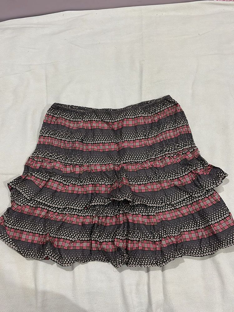 Tiered Pattern Skirt