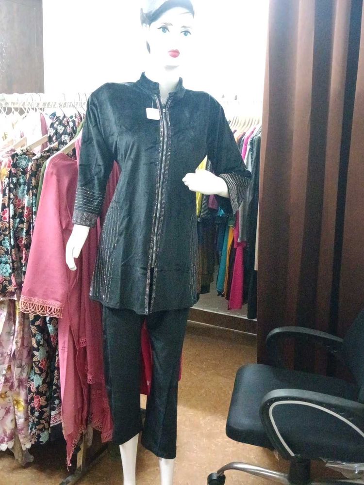Party Wear Elegant Black Velvet Kurta Set