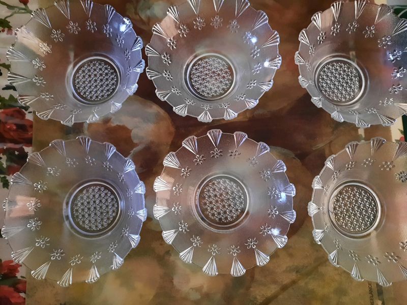 Vintage Dessert Bowls - Set of 6