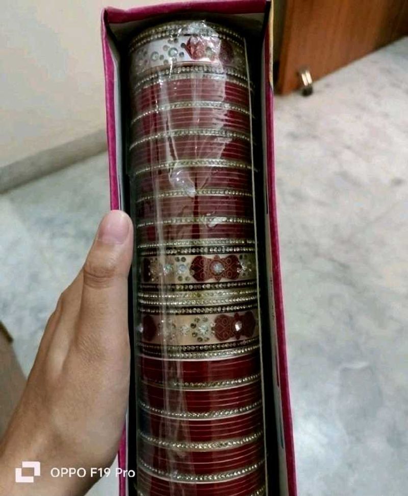 Mahroon Bridal Chuda