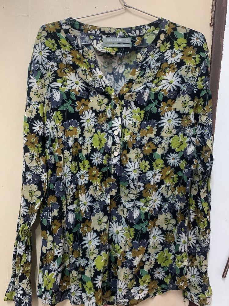 Floral Print V-Neck Long Sleeve Top