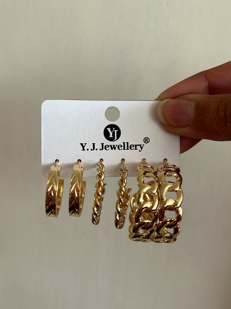 Classy Textured Earrings