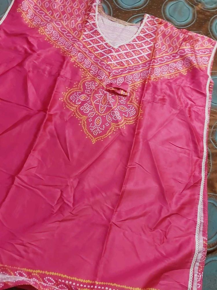 Vibrant Pink Bandhani Print Kaftan