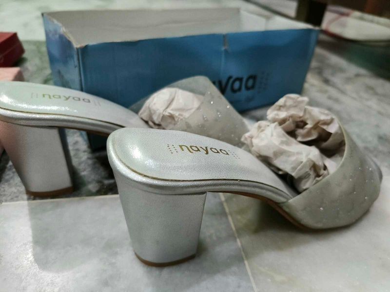Elegant Silver shining Block Heel Mules