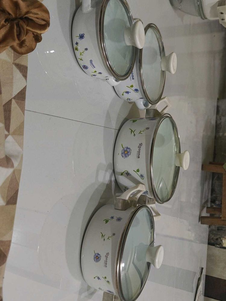 Set Of 4 Containers