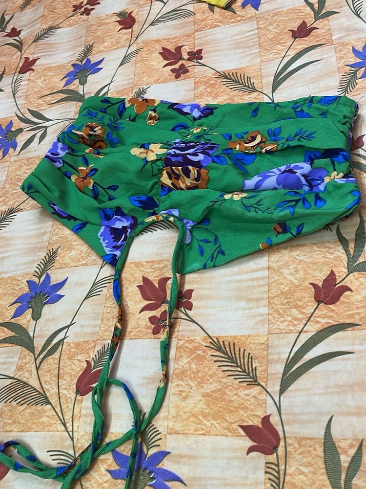Floral Green Top