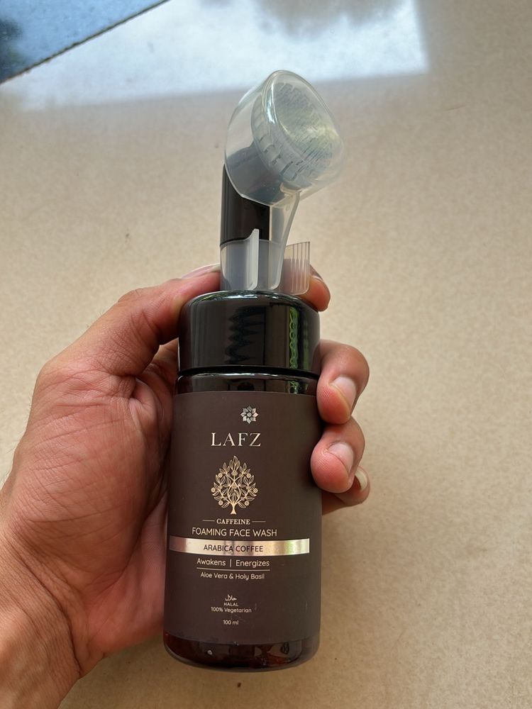LAFZ foaming Face Wash
