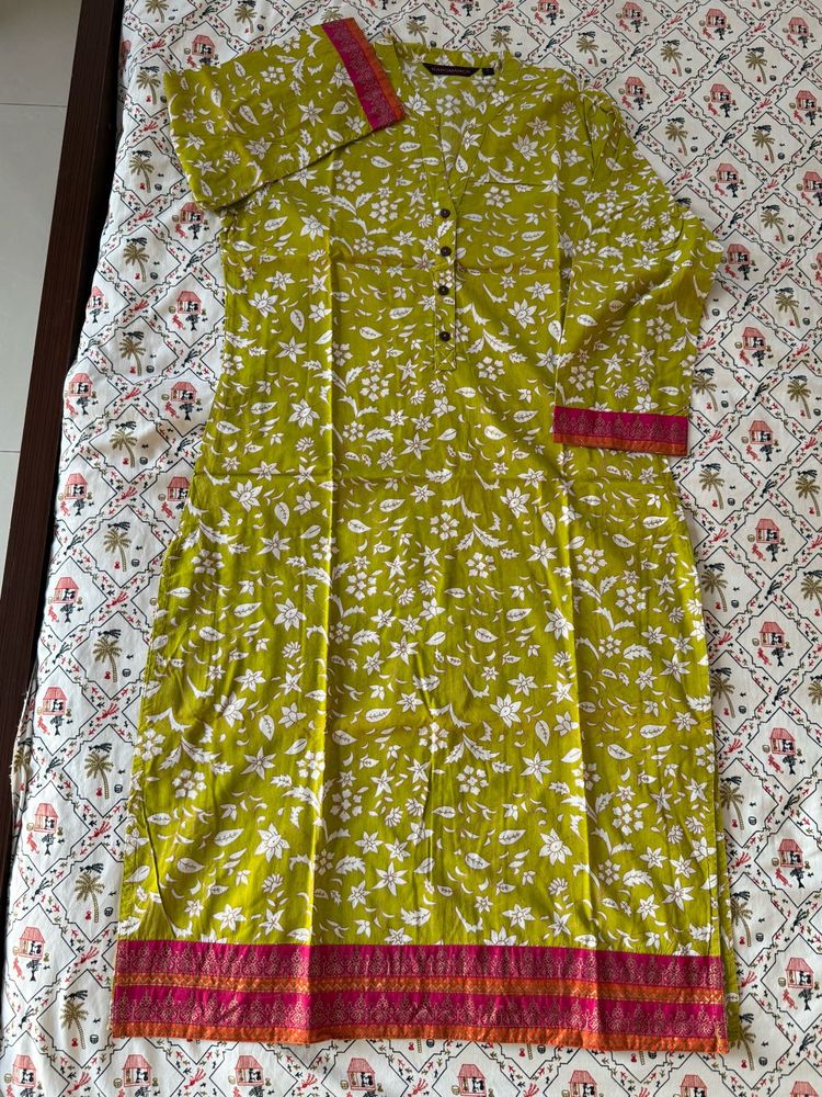 Green Ethnic Kurta