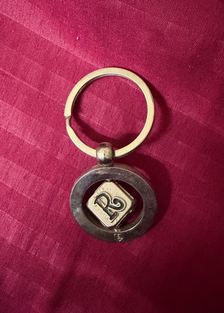 Initial "R" Keychain