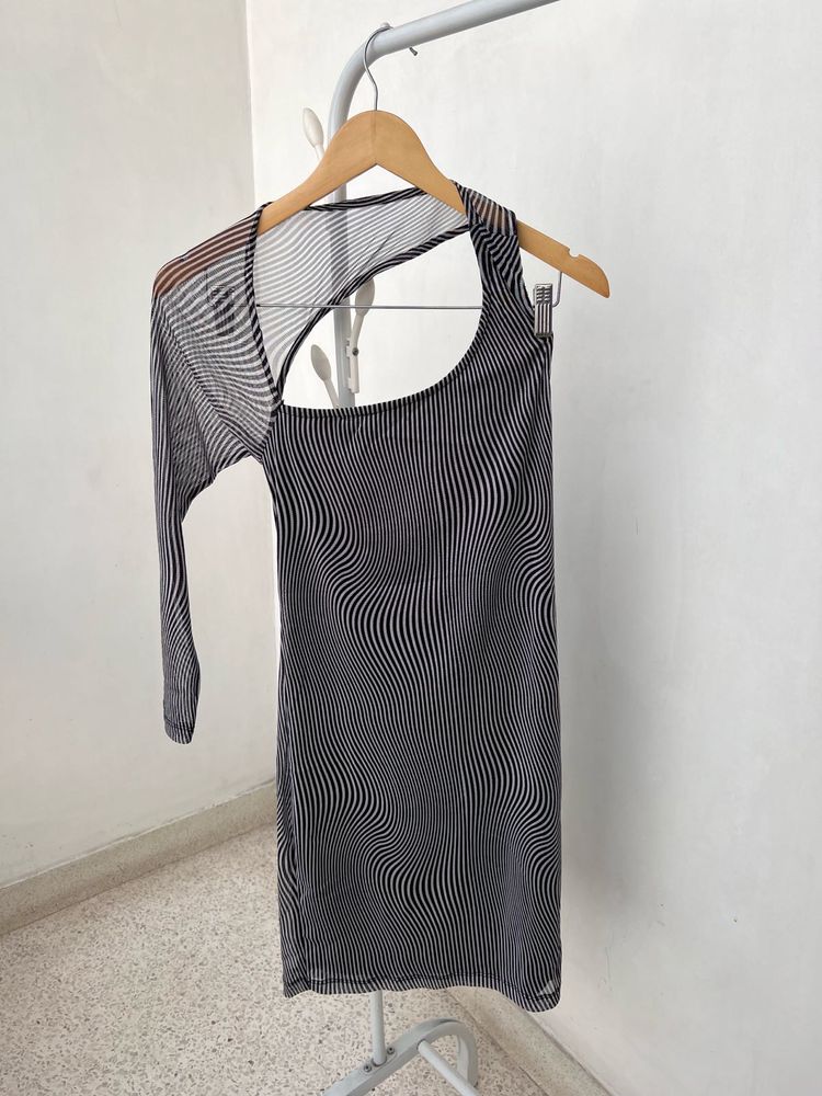 KASSUALLY Black and White Striped  Dress