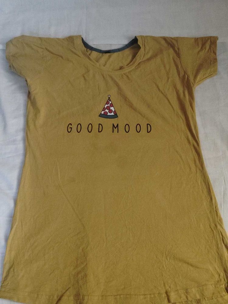 Cute Pizza "Good Mood" Graphic Tee