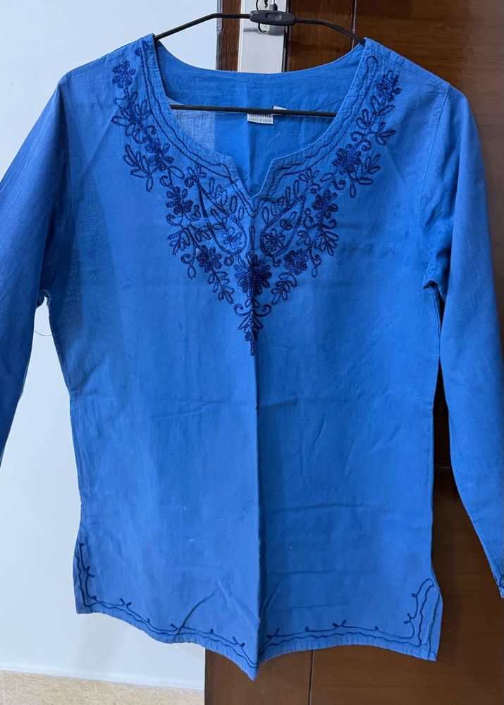 (XS) Blue Embroidered Cotton Kurta