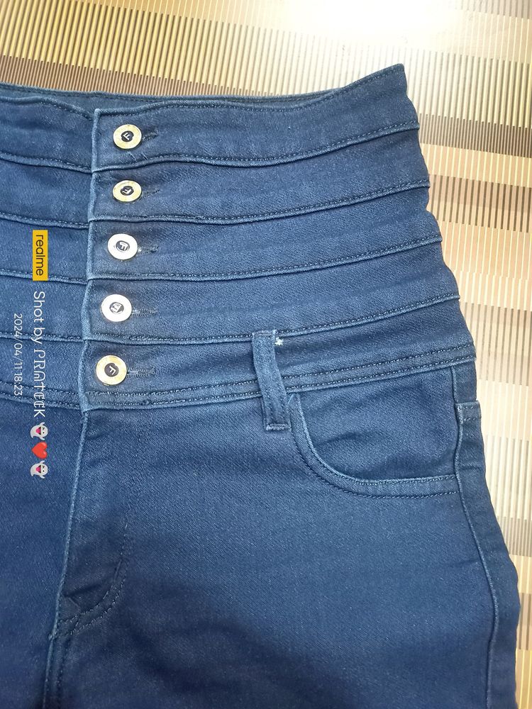 30 Size Regular Fit Jeans