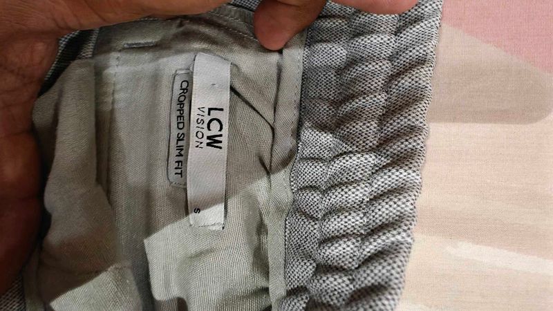 LCW Vision Cropped Slim fit trousers