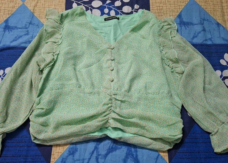 Chic Mint Green Floral Blouse