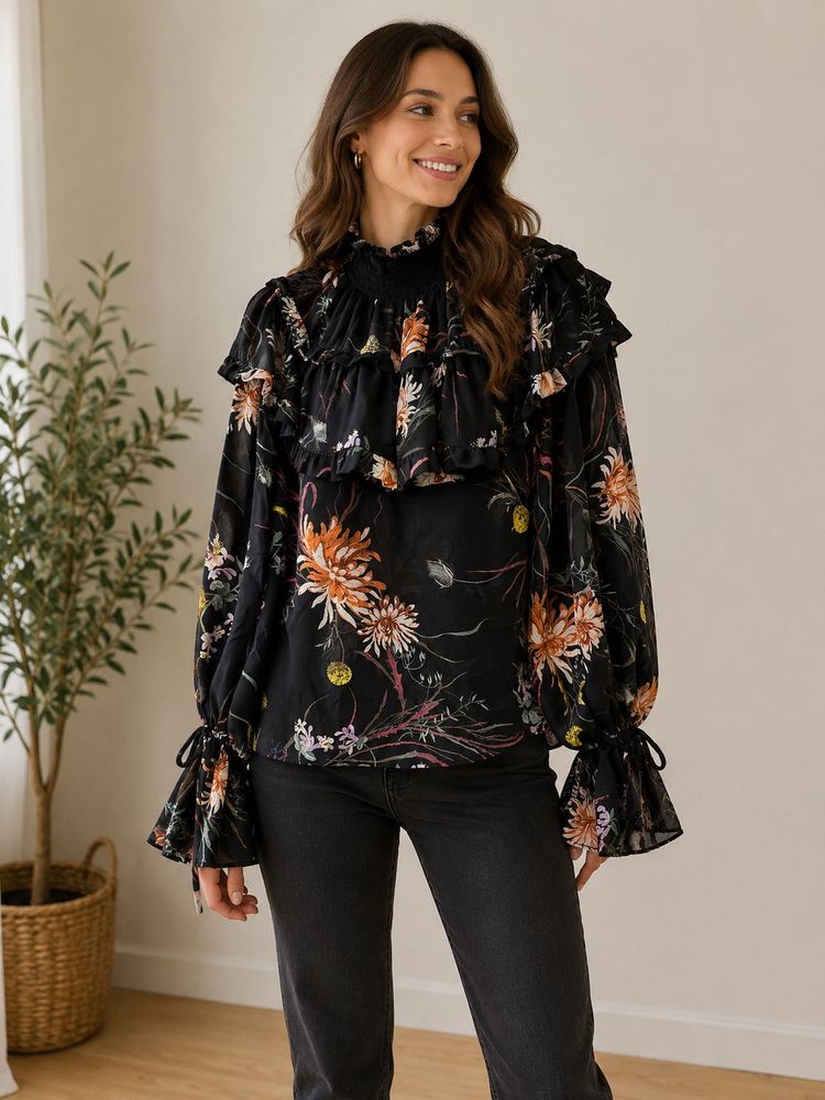 Chic Floral Print Blouse