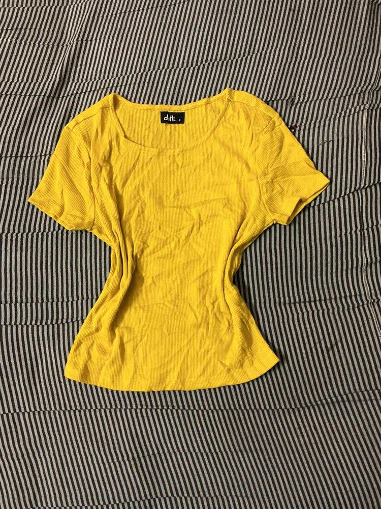 Yellow T-shirt