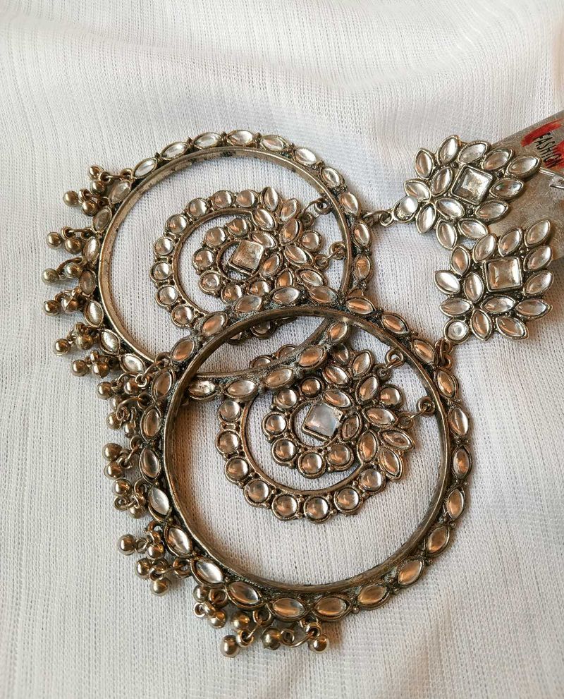 combo of 2 oxidised lightweight earrings.