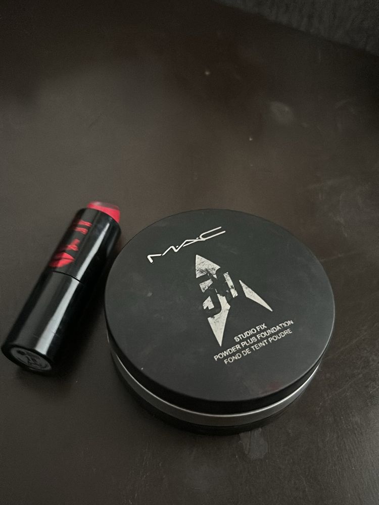Mac Studio Fix Powder Plus Foundation With Lipstic