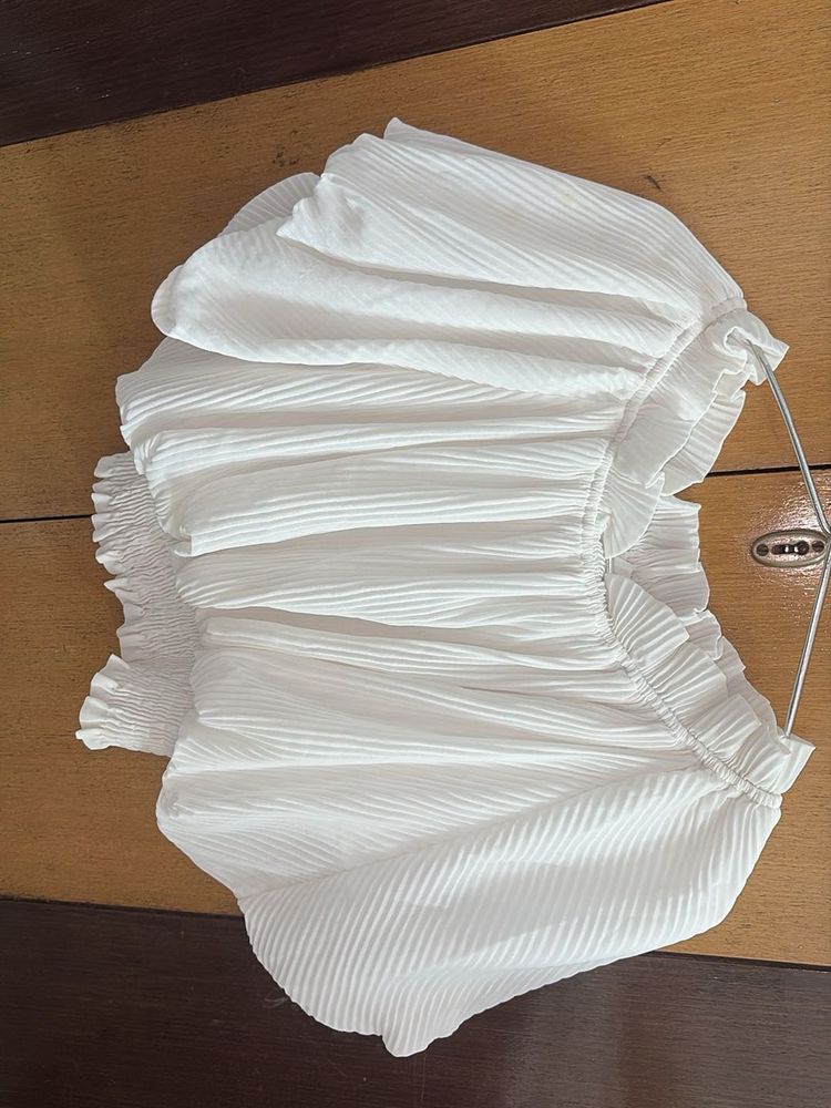 White Pleated Puff Sleeve Top