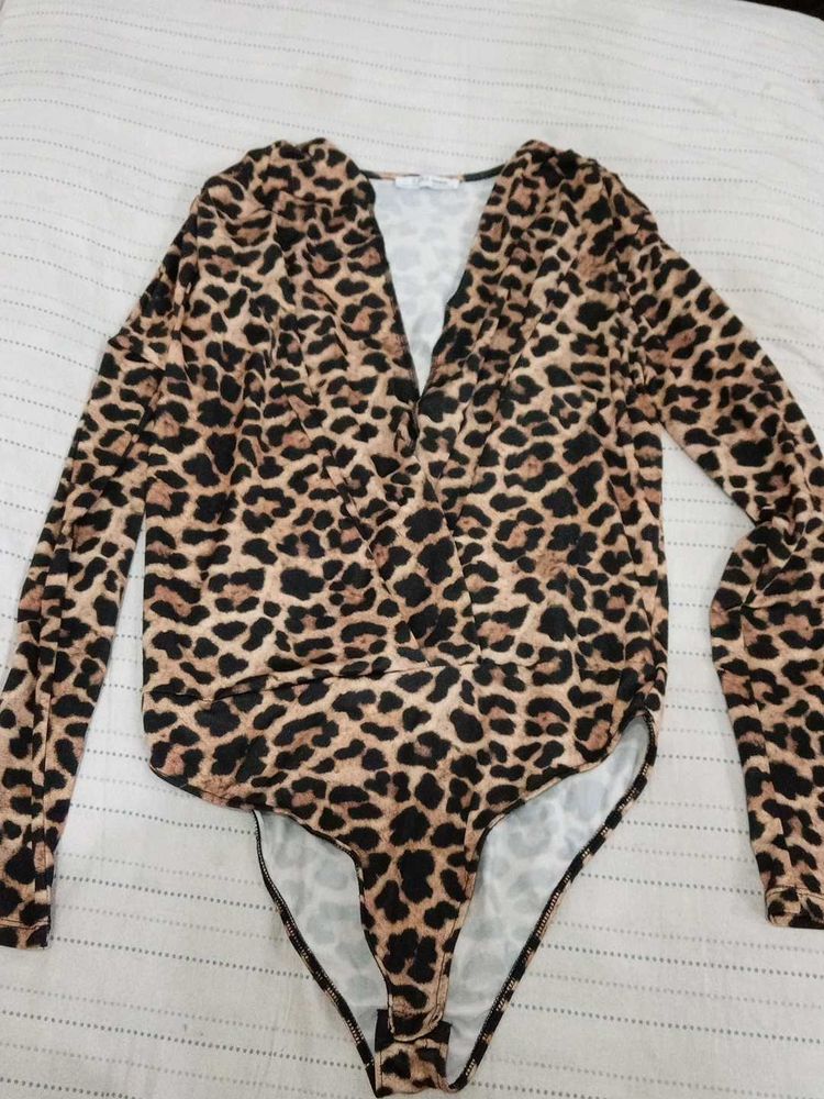 zara bodysuit size m