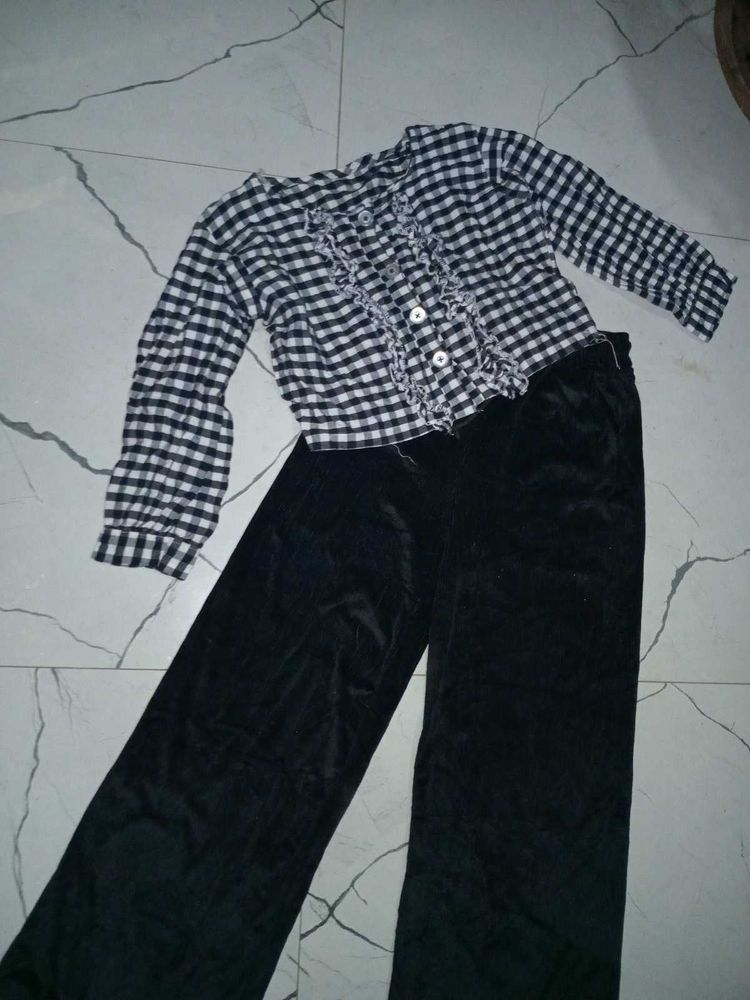 Chic Gingham Top &amp; Velvet Pants Set