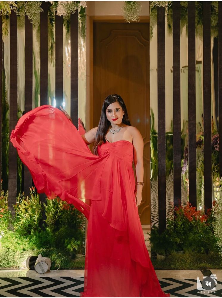 Elegant Red Strapless Gown