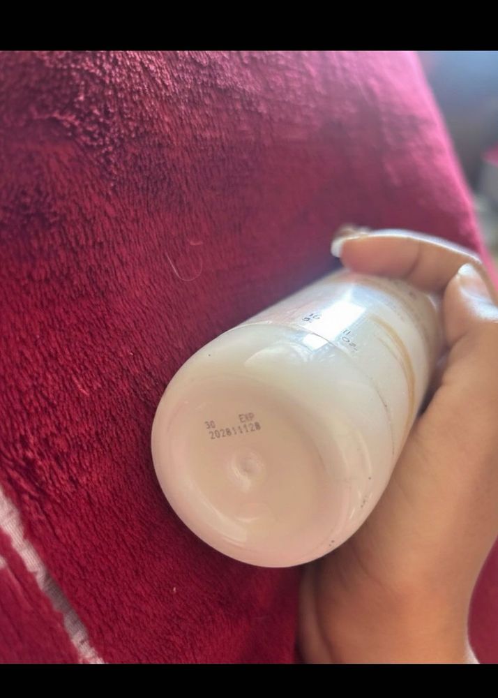 Facial Moisturizer Bottle
