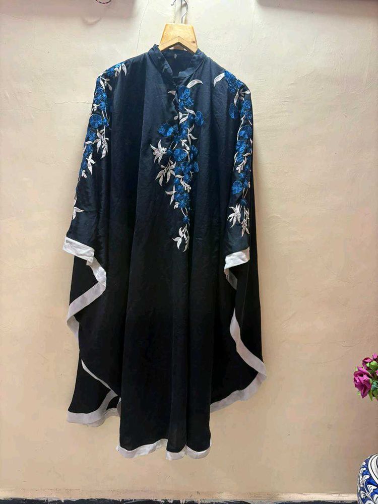 Elegant Black Kaftan with Blue Floral Embroidery